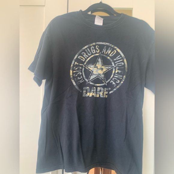 Dare‎ tshirt size med D.A.R.E tshirt - Picture 2 of 5